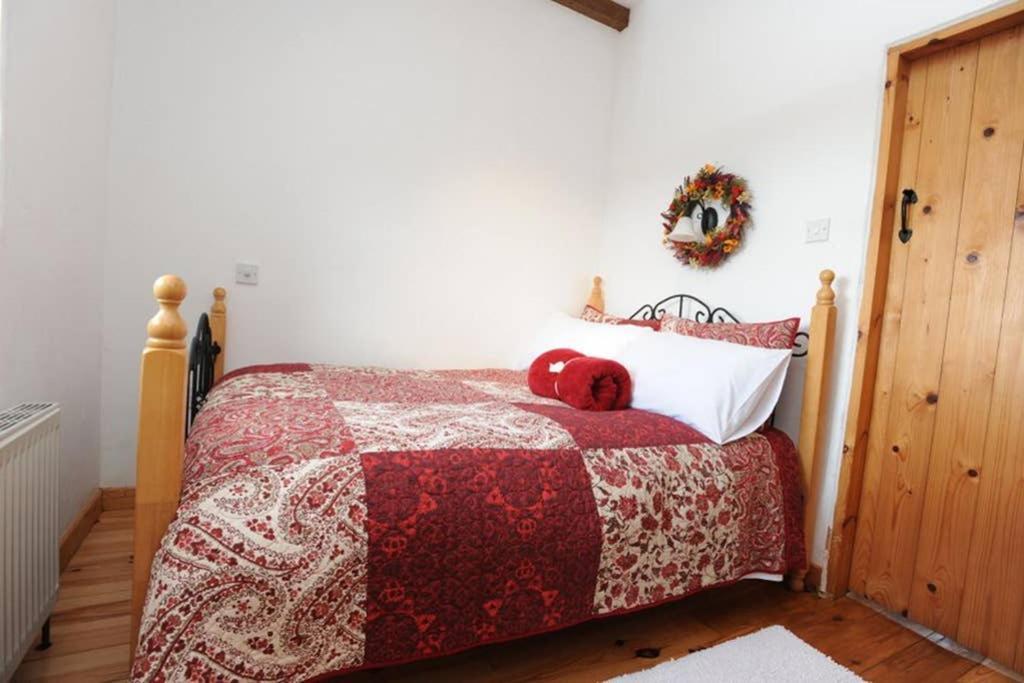 Red Stonecutters Cottage, Doolin Carrowauff Экстерьер фото
