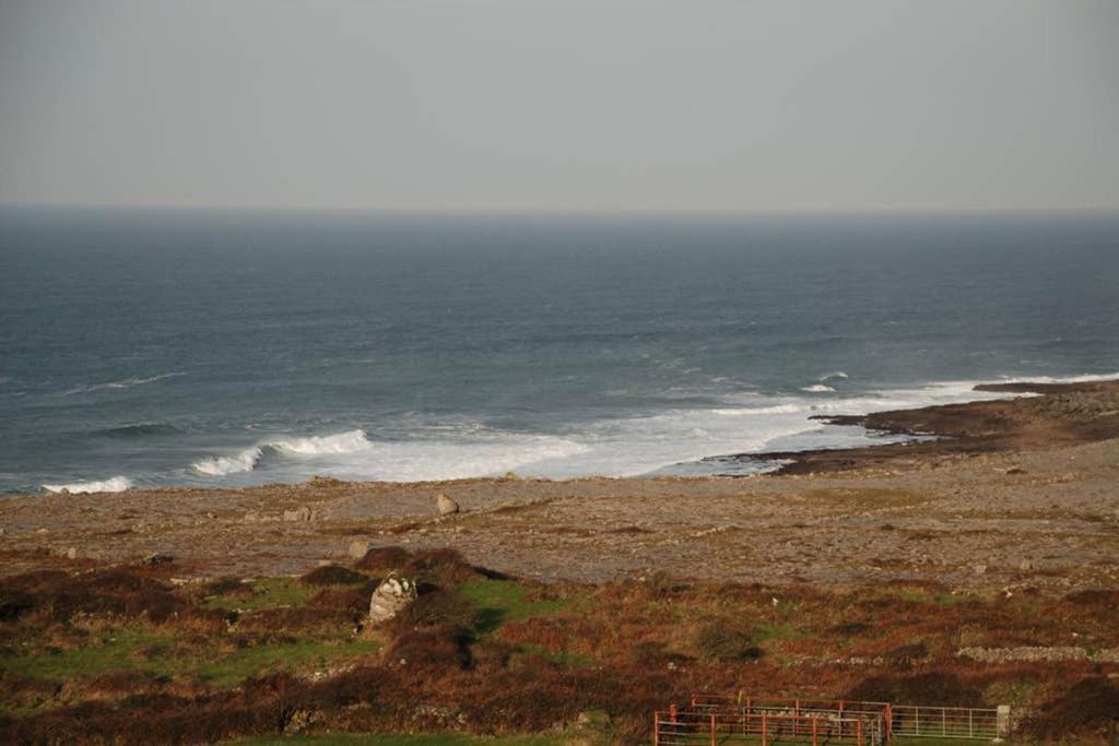 Red Stonecutters Cottage, Doolin Carrowauff Экстерьер фото